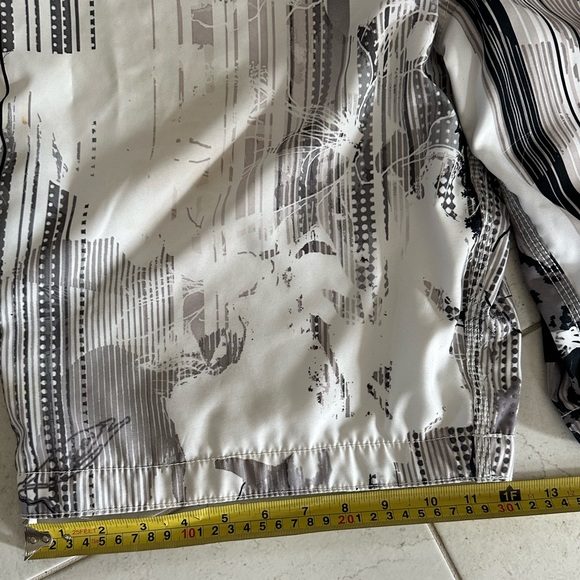 Reduced again! Men’s Oakley swim suit with pockets and comb - Picture 2 of 5